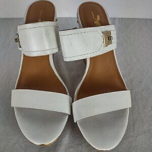 Tommy Hilfiger Madasen Cork Wedge White Leather 3.5 Heel Shoes Size 9.5